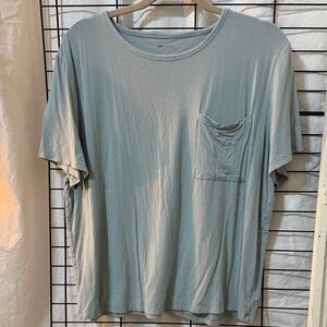 Cozy earth Light Blue T-Shirt w/ pocket (L)